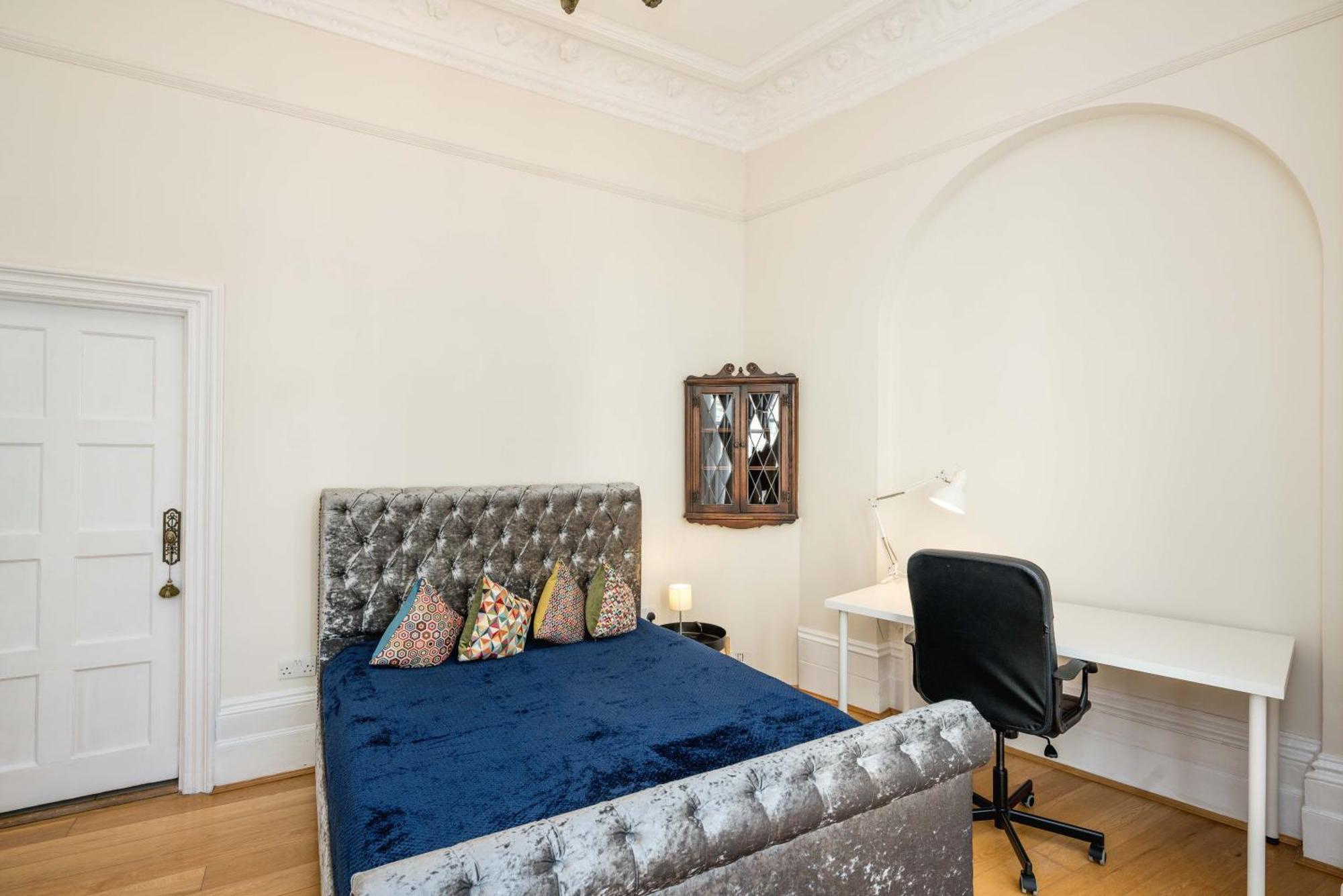 Four Beds By The Station Londres Exterior foto